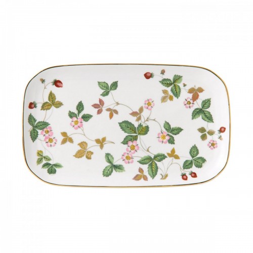 Wild Strawberry 30 Cm Oval Servis Tabağı Wild Strawberry 30 Cm Oval Servis Tabağı