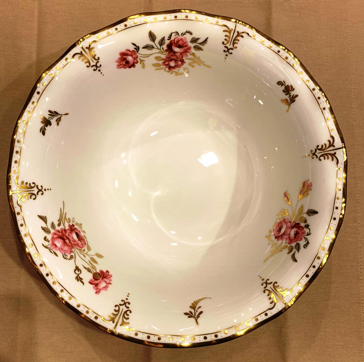 Royal Pınxton Rose 24Cm Salata Kâsesi
